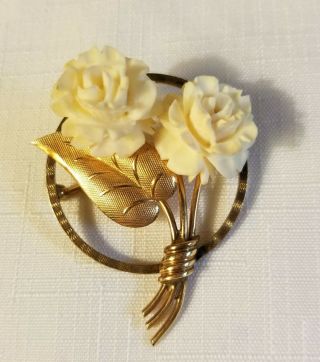 Lovely Vintage 12kt Gold Filled Carved White Rose Round Brooch Gac Pin