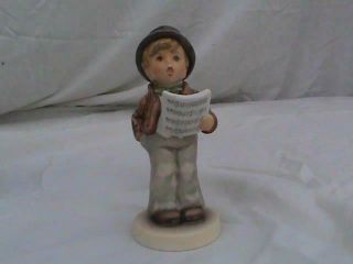 Vintage Goebel HUMMEL Germany Lamplight Boy Caroler Figurine 847 n Box 2