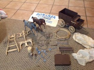 Vtg 1966 American Character Bonanza Covered Wagon Horses Accessories Paper Chest