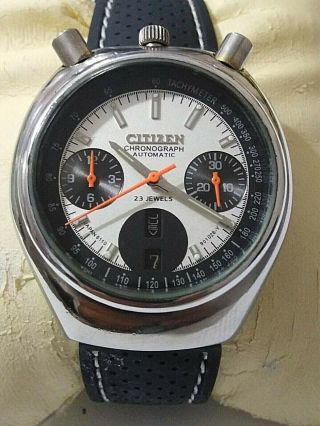 Vintage Reloj Citizen Bullhead Chronograph Cal.  8110.  Dial Panda,  AÑos 70