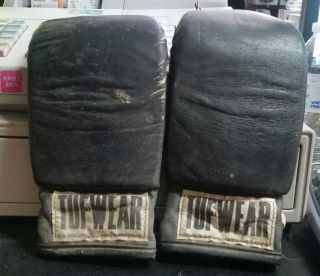 Tuf Wear Boxing Gloves 69162 Vintage Gloves