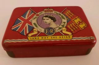 Vintage June 2nd 1953 Coronation Of H.  M.  Queen Elizabeth Ii Souvenir Candy Tin