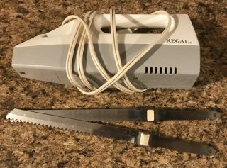 Vintage Regal Electric Carving Knife Serrated Blades V382 Made In Usa