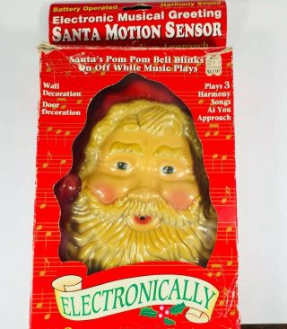 Vintage Santa Claus Head Face Musical 3 Songs Door Hanging Motion Sensor