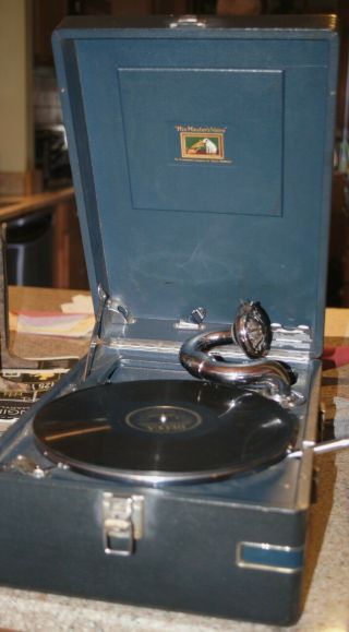 Vintage Antique Rca Portable Crank Phonograph In Suit Case A,  Salesman Sample