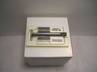 Vintage Gillette Trac 2 Razor And (3) Blades