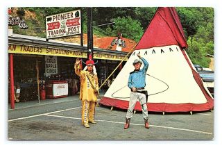 Vintage Postcard Pioneer Trading Post Cherokee Reservation North Carolina R6