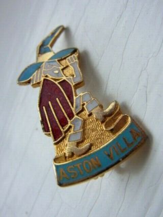 Aston Villa Coffer London Vintage Badge