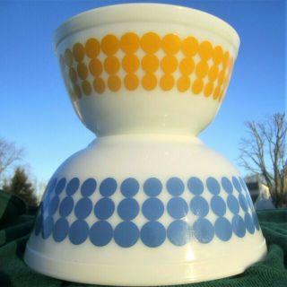 Pyrex Blue Yellow Dots Retro Mod Vintage Kitchen Glass Mixing Soup Serving Bowls