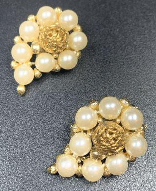Signed Lisner Vintage Clip Earrings Gold Tone Filigree Faux Pearls