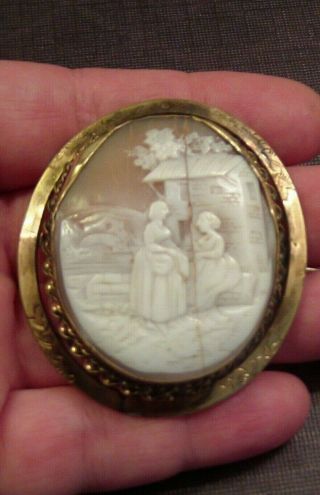 Antique Pinchbeck Shell Cameo " Rebecca At The Well ",  Very Large And Early,  Crack