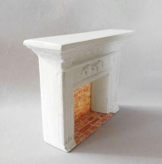 Vintage White Wood Fireplace Mantel w/ Carved Details Dollhouse Miniature 1:12 3