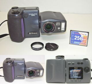 Vtg Nikon Coolpix 990 3.  2mp Digital Camera,  Black,  256mb Cf Card -