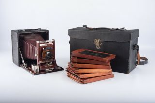 Antique Conley 4x5 Large Format Folding Bellows Camera With Case & 6 Holders V15