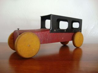Very Scare Antique Tin And Wood Toy Car Hard To Find Circa 1925 30