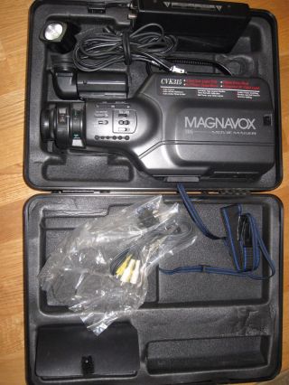 Vintage Magnavox Cvk315 Vhs Movie Maker Camcorder (- Parts) W/case