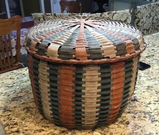 Antique Round Lidded Basket Woven Wood Splint Old Paint Patriotic Great Color