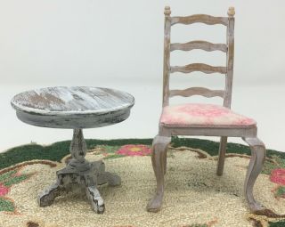 Vintage Town Square Miniatures Dollhouse White Wash Chair With Pink Seat & Table