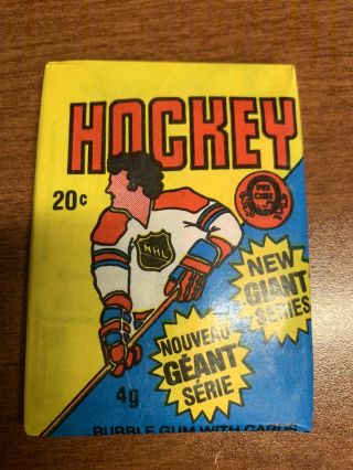 (1) 1980 - 81 O - Pee - Chee Hockey Wax Pack - Mark Messier PSA 10 $5000 Possible. 2