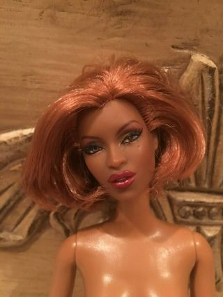 Ooak Vintage Fashion Royalty Adele Head On An Articulated Barbie Body