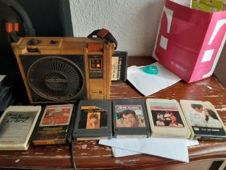 Vintage Retro Ge General Electric Portable 8 Track Player W/strap And 7 Tapes