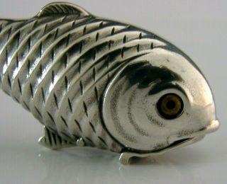 Rare Solid Sterling Silver Novelty Fish Vesta Case 2002 David A Bowles English