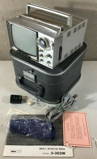 Vintage Sony Japan Micro Tv 5 - 303 W Transistor Television Receiver W/case As - Is