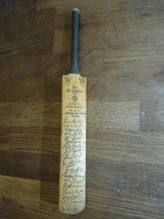 Vintage Miniature Crusader Signed Cricket Bat M.  C.  C Australian Team 1954/55