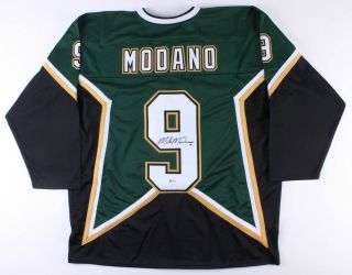 Mike Modano Signed Dallas Stars Captain Jersey (beckett) 1988 1 Draft Pick