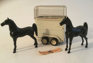 Vintage Tonka Farms Horse Trailer & 2 Horses 52620
