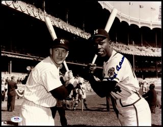Hank Aaron And Mickey Mantle 11x14 B&w Photo Signed By Hank Aaron Psa/dna (2)
