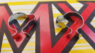 2 Vintage Shimano Sears Screamer Muscle Bike Bicycle Brake Shift Cable Clips