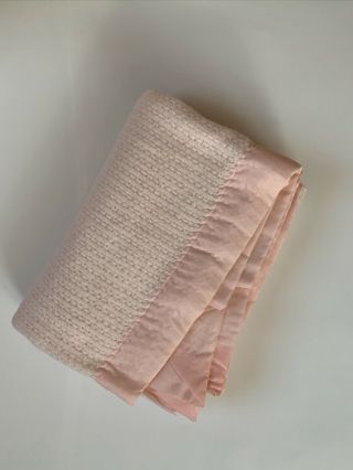 Vintage Carters Pink Fleeced Acrylic Thermal Baby Blanket Nylon Satin Trim