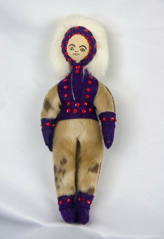 Vintage Alaskan Eskimo Inuit Doll In Sealskin