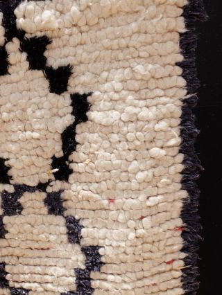 Vintage.  Authentic Woolen Azilal rug Berber Handwoven Rug/ Teppich 7 ' 10  x 2 ' 11 3