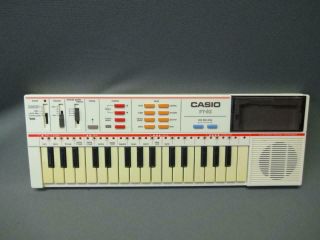 Vintage Casio Mini Electronic Keyboard Model Pt - 82 Rom &