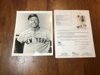 Mickey Mantle Signed / Autographed / 8 X10 Photo / With (jsa)