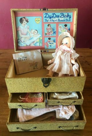 Effanbee Dy Dee Baby Doll Trunk 4 Drawer With Vintage Clothes Plus Doll