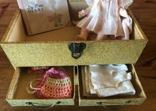 EFFANBEE DY DEE BABY DOLL TRUNK 4 DRAWER WITH VINTAGE CLOTHES PLUS DOLL 3