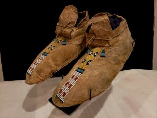 Antique Old Native American Indian Beaded Sioux Moccasins C.  1870 Buffalo Hide