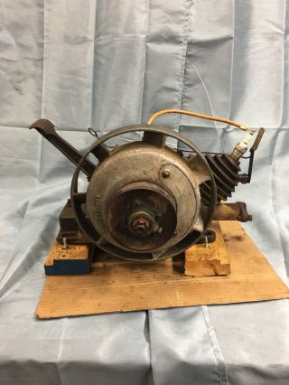 Maytag Model 92 Engine Antique Model 33 Washer Hit And Miss Good Runner 1937