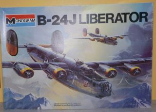 Vintage B 24 J Liberator Airplane Model 1/48 Scale Monogram 5601 1970s