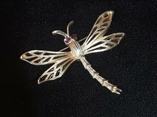 Vintage Crown Trifari Ruby Cabochon Eyes Dragonfly Figural Brooch Pin
