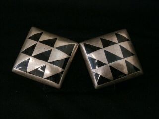 Stunning Mexico Vintage Sterling Silver Onyx Inlay Clip Earring Set.  1561