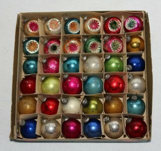 Box Vintage Small Glass Christmas Ornaments Balls With 11 Indents 1 " Diameter