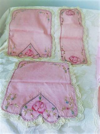 Vintage Pink Dresser Scarf and 3 Doilies Embroidered Hearts Flowers Lace Edging 3
