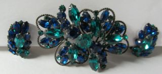 Weiss Pin Brooch And Clip Earrings Blue Green Teal Color Vintage Signed