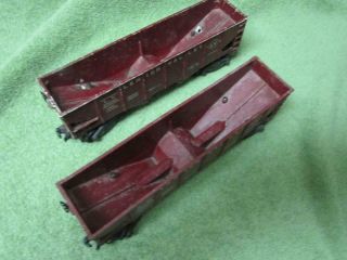 Vintage Lionel Lehigh Valley Hoppers,  2 Total,  6456,  25,  000 Pound Hoppers