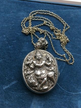 Large Antique Victorian Indian Sterling Silver High Relief Pendant Locket 62g