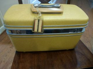 Vintage Mustard Yellow Gold Samsonite Train Case Luggage With Tray Euc
